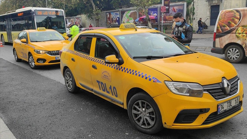 stanbul'da taksicilere ynelik denetimler devam ediyor