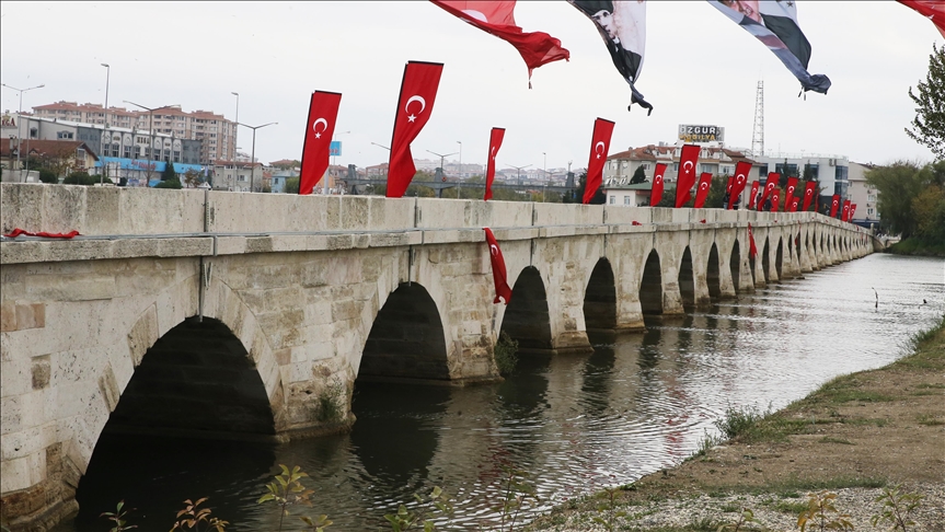 Restorasyonu tamamlanan Silivri Mimar Sinan Kprs ile Ksa Kpr ald