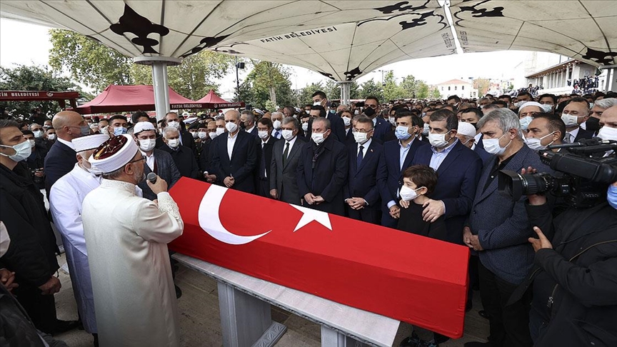 Milli SHA'larn nc ismi zdemir Bayraktar son yolculuuna uurland