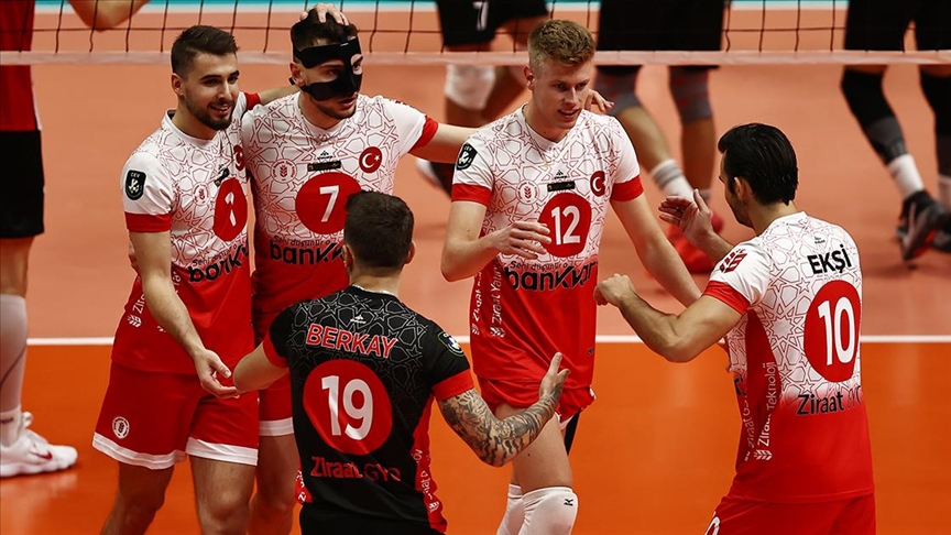 Voleybolda Spor Toto ampiyonlar Kupas Ziraat Bankkart'n