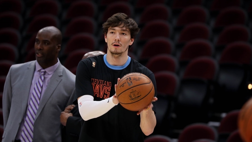 NBA'de Cedi Osman ve mer Faruk Yurtseven'in takmlar gn malubiyetle bitirdi