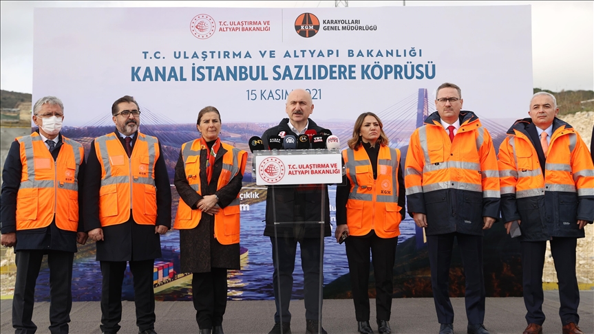 Bakan Karaismailolu Kanal stanbul Sazldere Kprsnde incelemelerde bulundu