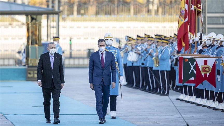 Cumhurbakan Erdoan  spanya Babakan Sanchez i resmi trenle karlad