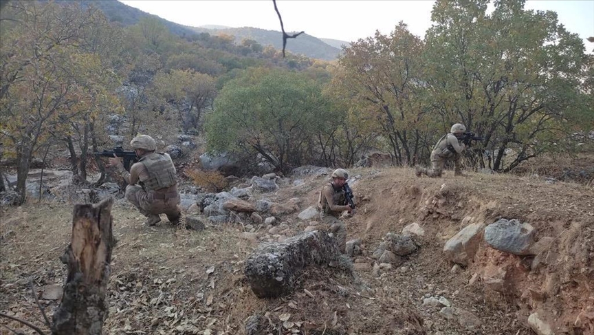 Siirt'te Eren K 5 ehit Jandarma stemen Ersan Yenici Operasyonu balatld