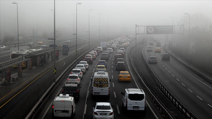 stanbul da hava kirliliinin en byk nedeni trafik