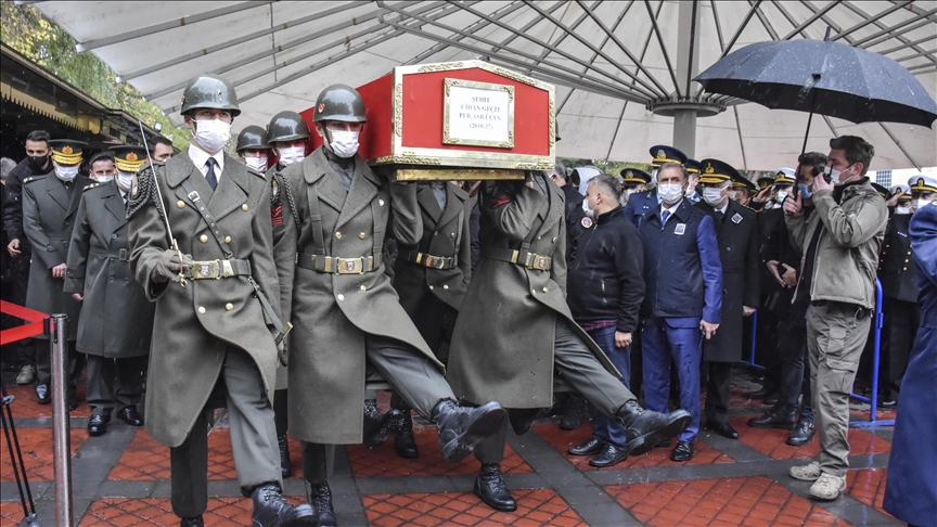 rnak ta kazada ehit den Cihan Geit iin cenaze treni dzenlendi