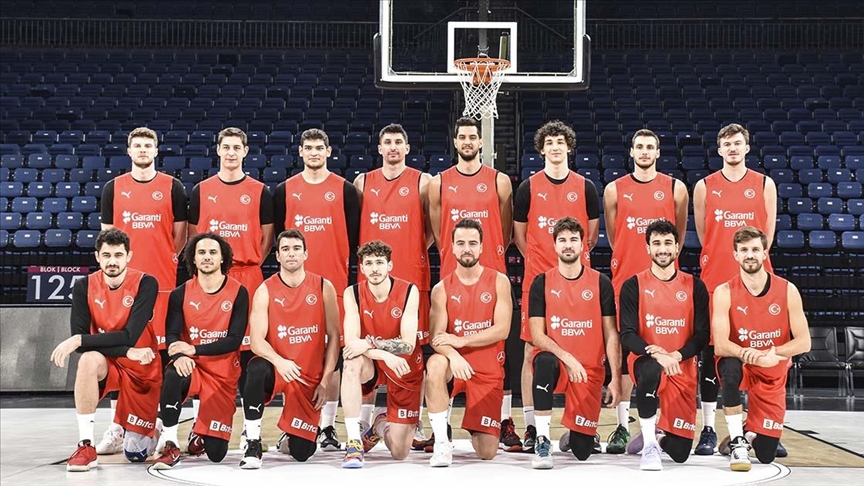 A Milli Erkek Basketbol Takm basnla bulutu