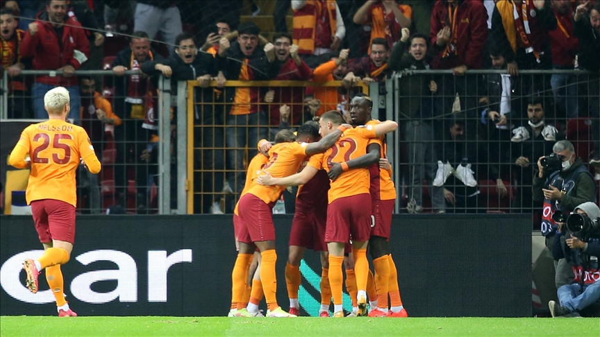 Galatasaray Avrupa da yoluna devam ediyor