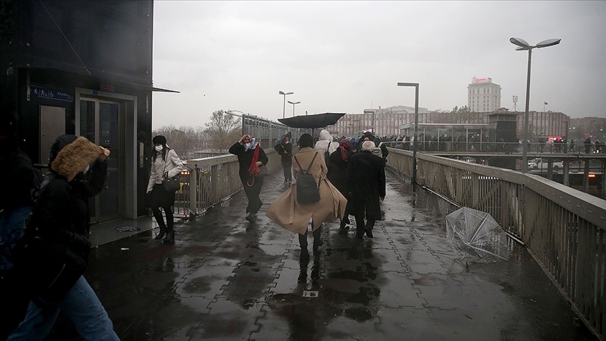 Prof Dr Elipe Marmara daki frtna ve iddetli ya kresel iklim deiikliinin sonucu