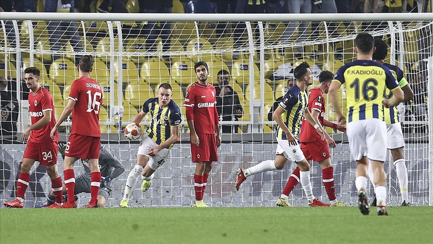 Fenerbahe UEFA Avrupa Ligi gruplarnda ilk galibiyetini aryor