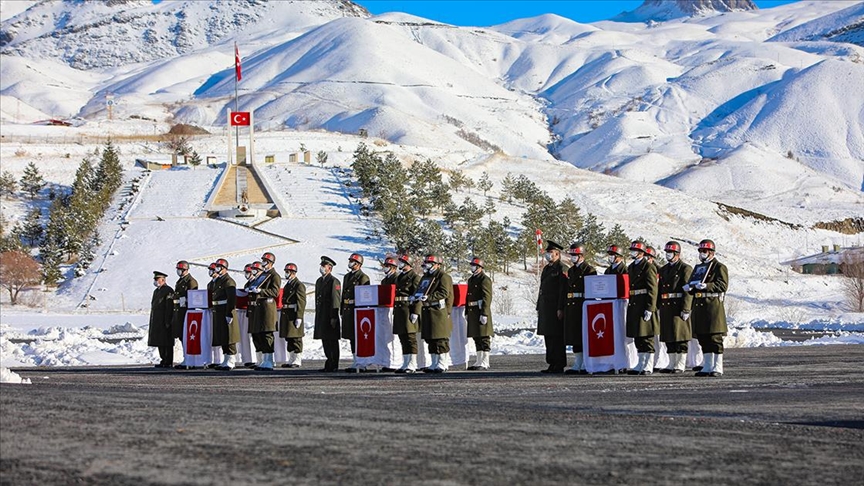 Hakkari de ehit Askerler in Tren Dzenlendi