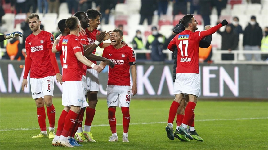 Sivasspor'un Galibiyet Serisi 3 Maa kt