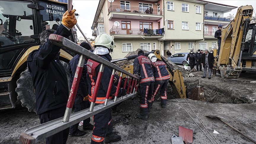 Bakentte altyap almas srasnda gk altnda kalan ii kurtarld