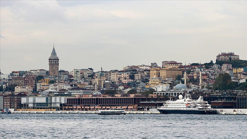 stanbul'a 11 ayda 7 milyon 980 bin 311 yabanc turist geldi