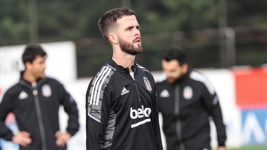 Beikta ta Pjanic Borussia Dortmund ma kadrosundan karld