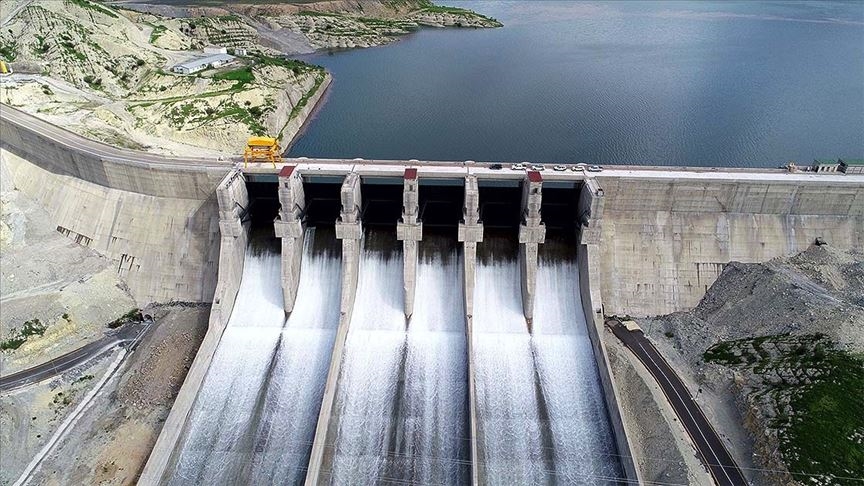 Yenilenebilir enerjide Trk lirasyla destek dnemi balyor