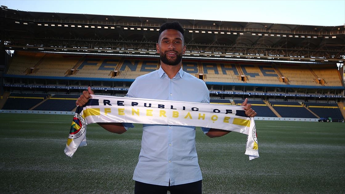 Steven Caulker resmen Fenerbahe'de