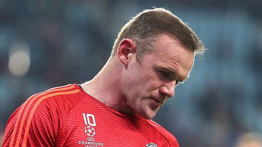 Wayne Rooney oyuncusu Jason Knight' sakatlad