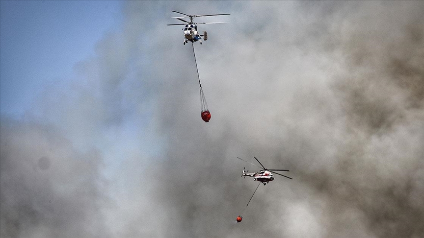 Tarm ve Orman Bakan Pakdemirli: Yangnlarla mcadelede 16 uak, 9 HA, 51 helikopter kullanlyor