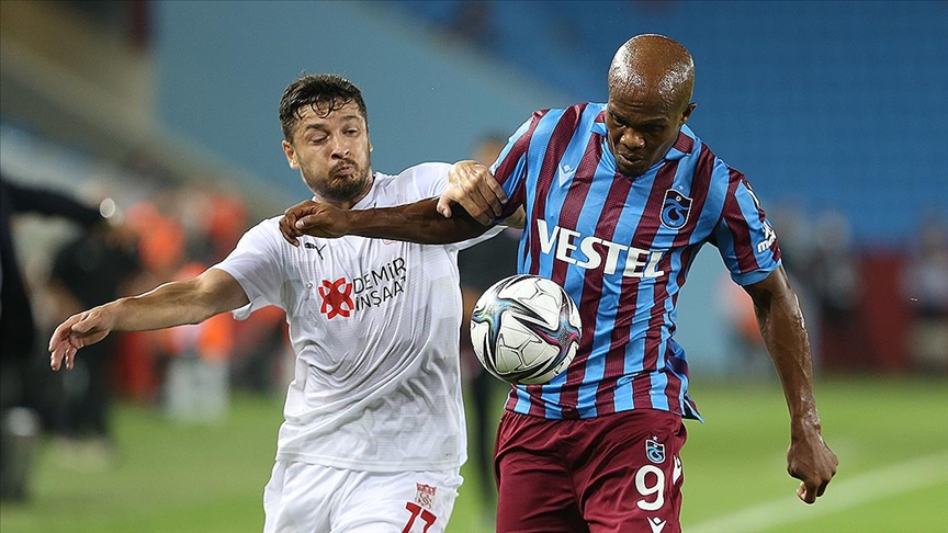 Trabzonspor, eski oyuncularyla sonuca gitti