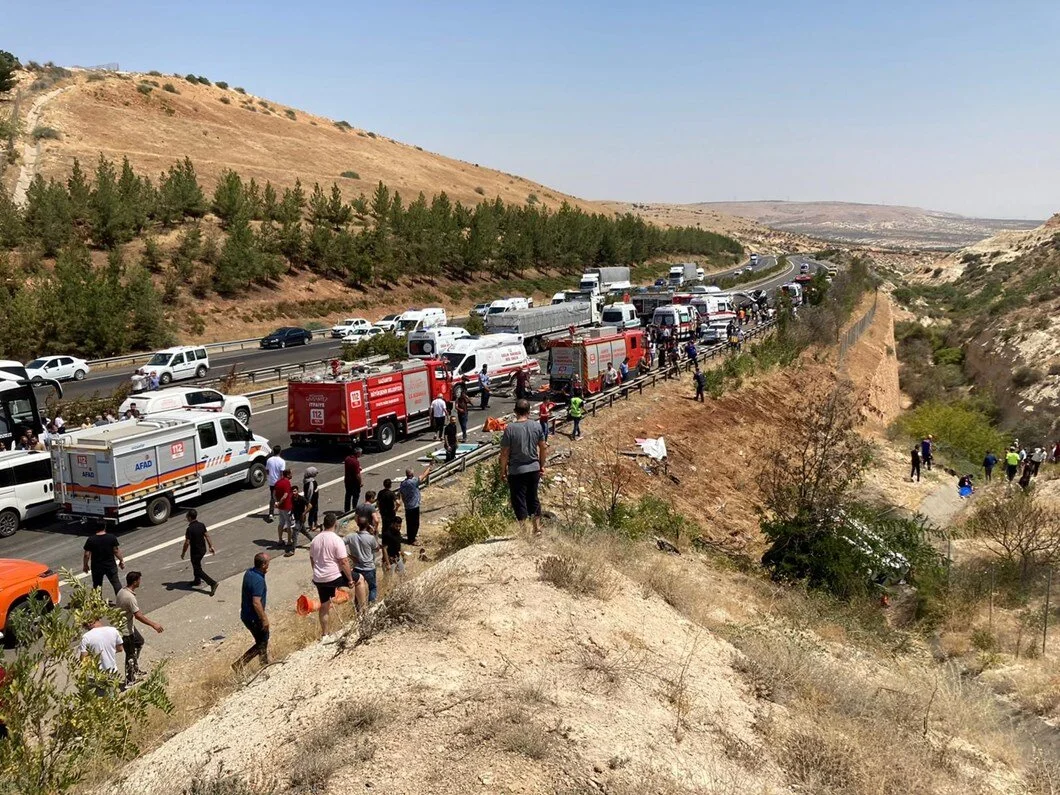 Gaziantep'teki trafik kazasna karan otobs hz snrn am